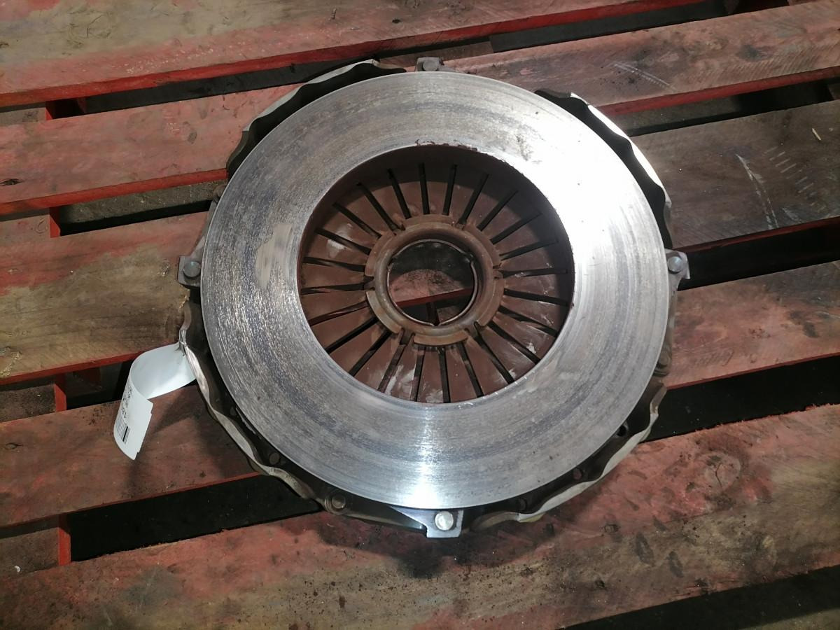 Scania Clutch cover 2675343 - Kytkin ja osat - Kuorma-auto: kuva Scania Clutch cover 2675343 - Kytkin ja osat - Kuorma-auto Scania Clutch cover 2675343 - Kytkin ja osat - Kuorma-auto: kuva Scania Clutch cover 2675343 - Kytkin ja osat - Kuorma-auto