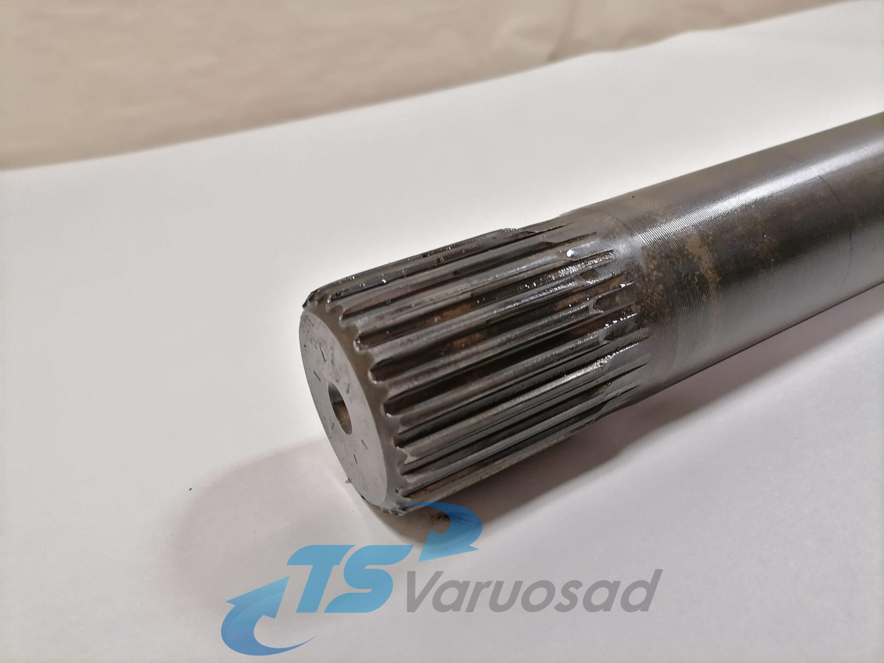 Scania Drive shaft 1761195 - Vetoakseli - Kuorma-auto: kuva Scania Drive shaft 1761195 - Vetoakseli - Kuorma-auto Scania Drive shaft 1761195 - Vetoakseli - Kuorma-auto: kuva Scania Drive shaft 1761195 - Vetoakseli - Kuorma-auto