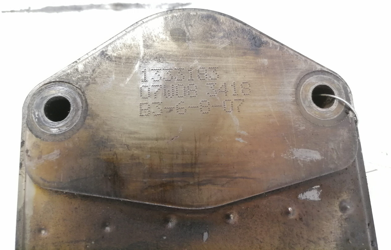 Scania Engine oil cooler 1333183 - Moottori ja osat - Kuorma-auto: kuva Scania Engine oil cooler 1333183 - Moottori ja osat - Kuorma-auto Scania Engine oil cooler 1333183 - Moottori ja osat - Kuorma-auto: kuva Scania Engine oil cooler 1333183 - Moottori ja osat - Kuorma-auto