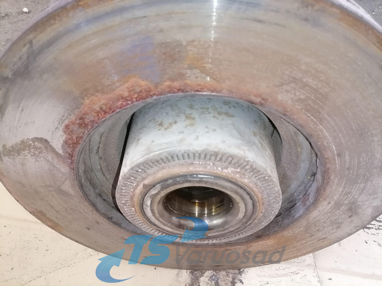 Scania Front hub 2603321 - Pyörän napa - Kuorma-auto: kuva Scania Front hub 2603321 - Pyörän napa - Kuorma-auto Scania Front hub 2603321 - Pyörän napa - Kuorma-auto: kuva Scania Front hub 2603321 - Pyörän napa - Kuorma-auto
