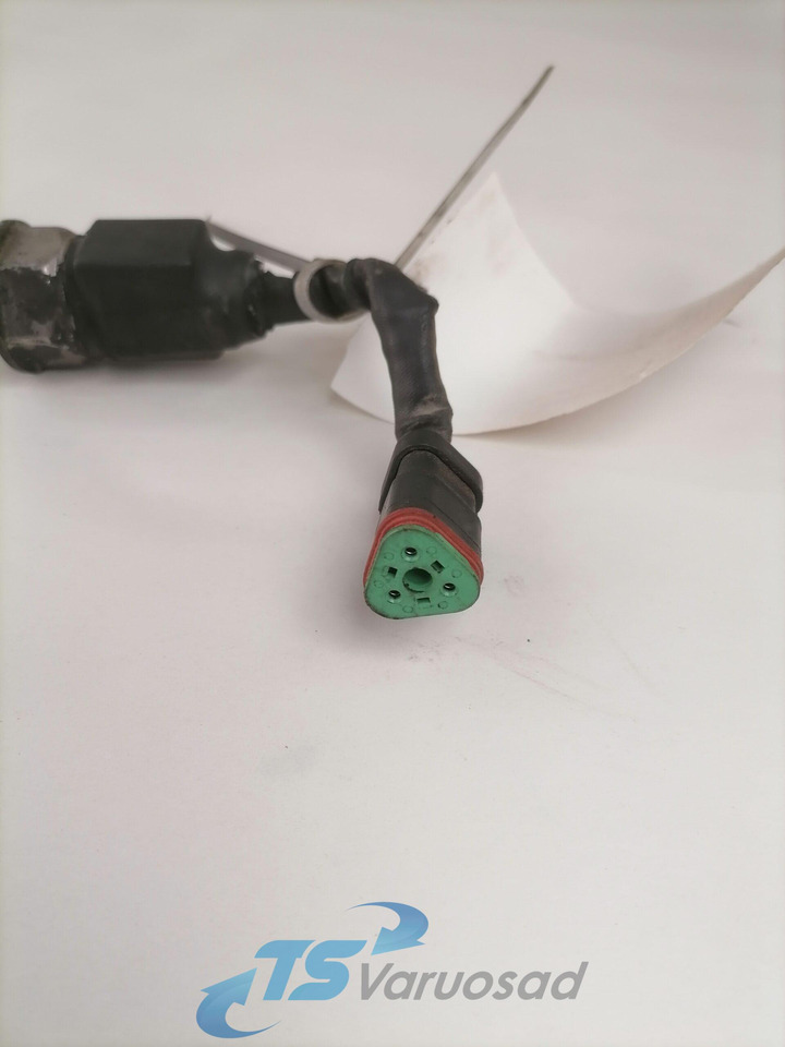 Scania Fuel sensor 1760323 - Polttoainejärjestelmä - Kuorma-auto: kuva Scania Fuel sensor 1760323 - Polttoainejärjestelmä - Kuorma-auto Scania Fuel sensor 1760323 - Polttoainejärjestelmä - Kuorma-auto: kuva Scania Fuel sensor 1760323 - Polttoainejärjestelmä - Kuorma-auto