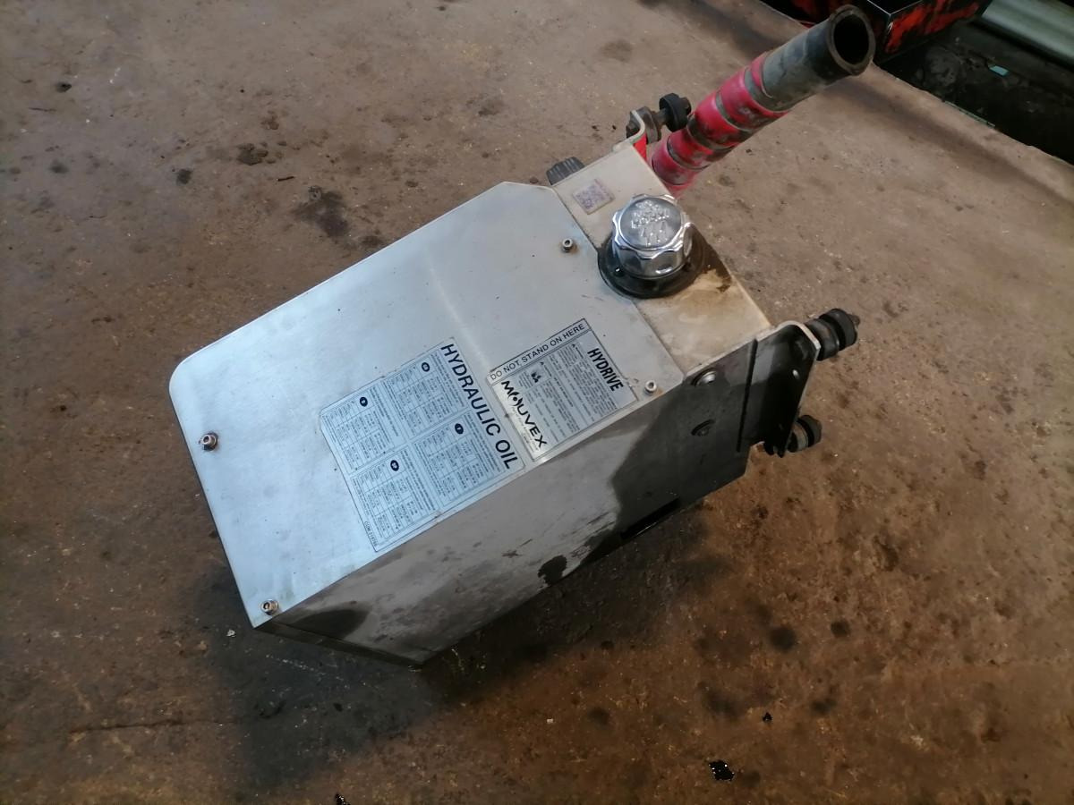 Scania Hydrulic oil cooler - Hydrauli säiliö - Kuorma-auto: kuva  Scania Hydrulic oil cooler - Hydrauli säiliö - Kuorma-auto Scania Hydrulic oil cooler - Hydrauli säiliö - Kuorma-auto: kuva  Scania Hydrulic oil cooler - Hydrauli säiliö - Kuorma-auto