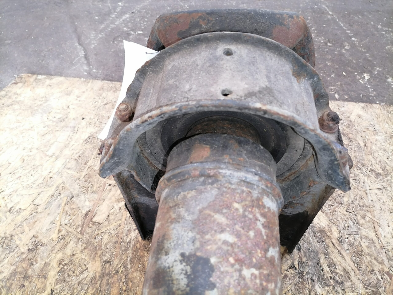 Scania Propeller shaft 1758402 - Nivelakseli - Kuorma-auto: kuva Scania Propeller shaft 1758402 - Nivelakseli - Kuorma-auto Scania Propeller shaft 1758402 - Nivelakseli - Kuorma-auto: kuva Scania Propeller shaft 1758402 - Nivelakseli - Kuorma-auto