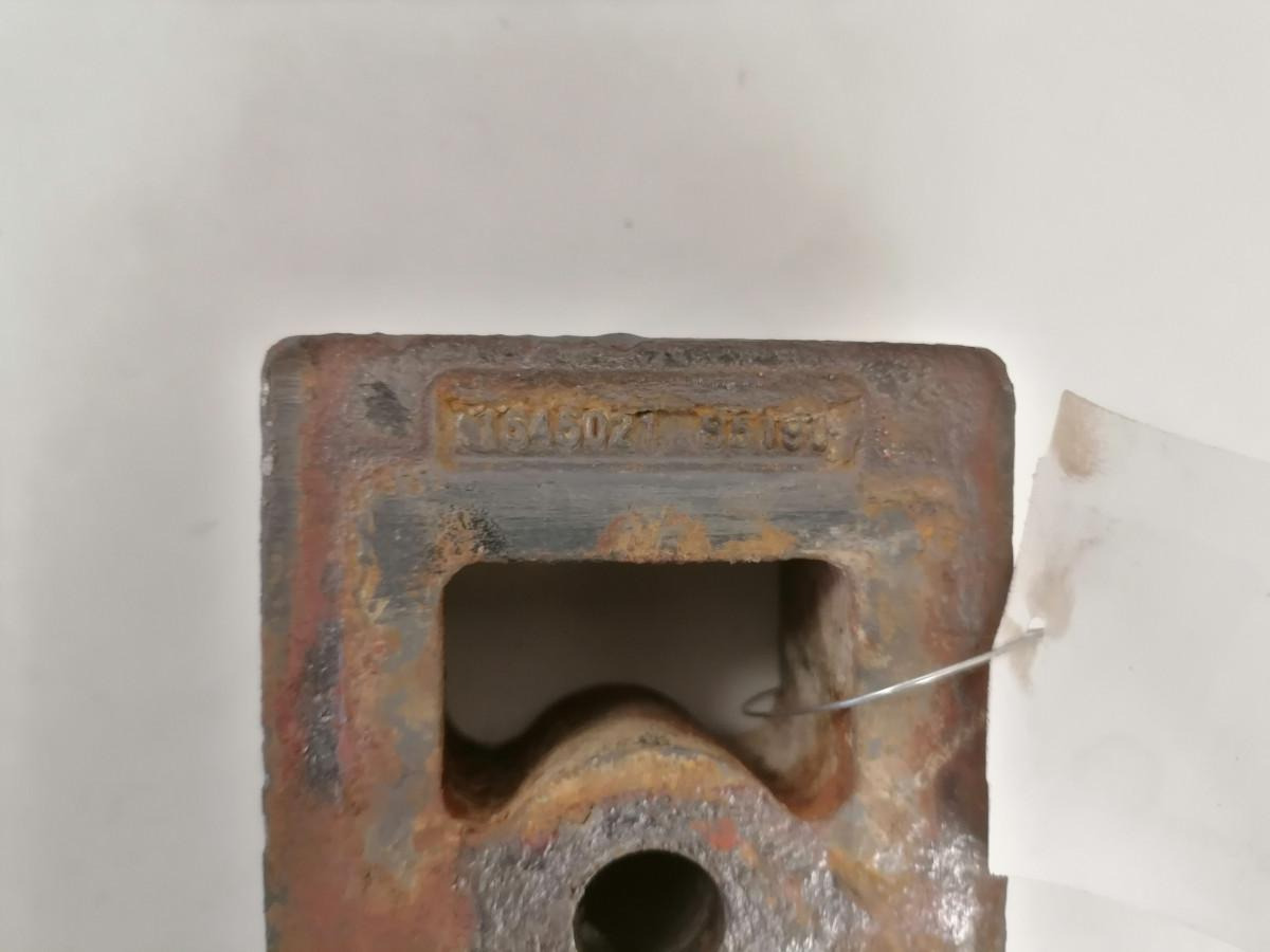 Scania Spring seat 1545021 - Ripustin - Kuorma-auto: kuva Scania Spring seat 1545021 - Ripustin - Kuorma-auto Scania Spring seat 1545021 - Ripustin - Kuorma-auto: kuva Scania Spring seat 1545021 - Ripustin - Kuorma-auto