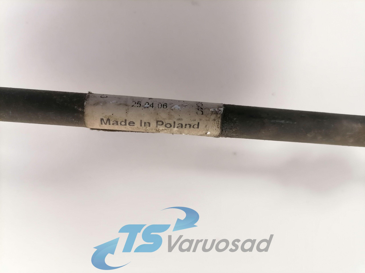 Volvo A/C pipe 20516062 - Lämmitys/ Tuuletus - Kuorma-auto: kuva Volvo A/C pipe 20516062 - Lämmitys/ Tuuletus - Kuorma-auto Volvo A/C pipe 20516062 - Lämmitys/ Tuuletus - Kuorma-auto: kuva Volvo A/C pipe 20516062 - Lämmitys/ Tuuletus - Kuorma-auto