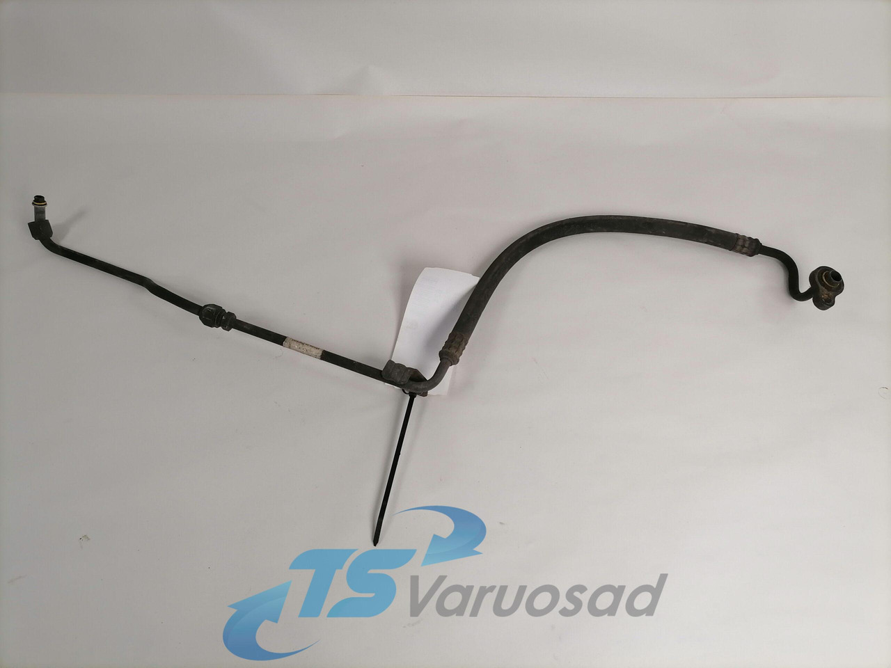 Volvo A/C pipe 20516062 - Lämmitys/ Tuuletus - Kuorma-auto: kuva Volvo A/C pipe 20516062 - Lämmitys/ Tuuletus - Kuorma-auto Volvo A/C pipe 20516062 - Lämmitys/ Tuuletus - Kuorma-auto: kuva Volvo A/C pipe 20516062 - Lämmitys/ Tuuletus - Kuorma-auto