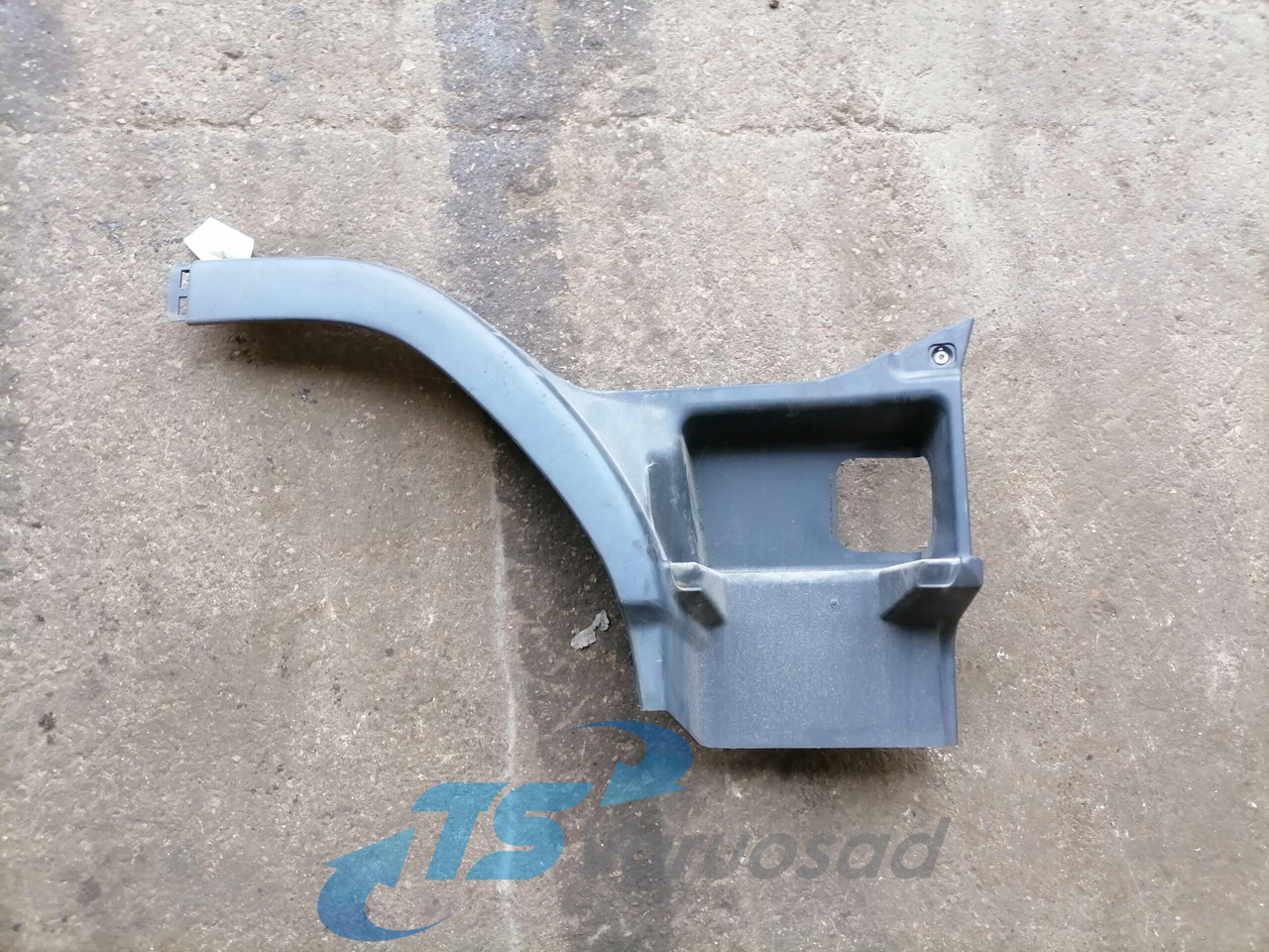 Volvo Astmelaua plastik 20529484 - Askelma - Kuorma-auto: kuva Volvo Astmelaua plastik 20529484 - Askelma - Kuorma-auto Volvo Astmelaua plastik 20529484 - Askelma - Kuorma-auto: kuva Volvo Astmelaua plastik 20529484 - Askelma - Kuorma-auto