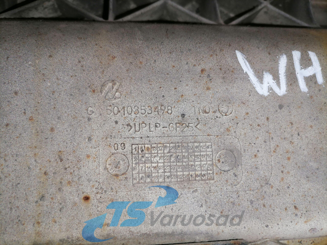Volvo Astmelaua plastik 5010353498 - Askelma - Kuorma-auto: kuva Volvo Astmelaua plastik 5010353498 - Askelma - Kuorma-auto Volvo Astmelaua plastik 5010353498 - Askelma - Kuorma-auto: kuva Volvo Astmelaua plastik 5010353498 - Askelma - Kuorma-auto