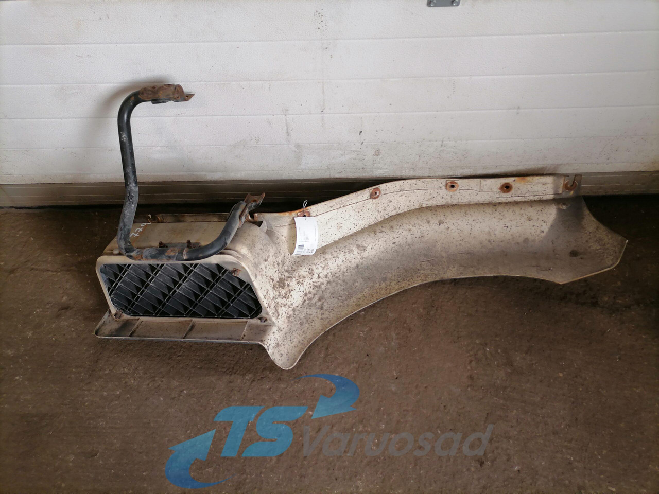 Volvo Astmelaua plastik 5010353501 - Askelma - Kuorma-auto: kuva Volvo Astmelaua plastik 5010353501 - Askelma - Kuorma-auto Volvo Astmelaua plastik 5010353501 - Askelma - Kuorma-auto: kuva Volvo Astmelaua plastik 5010353501 - Askelma - Kuorma-auto