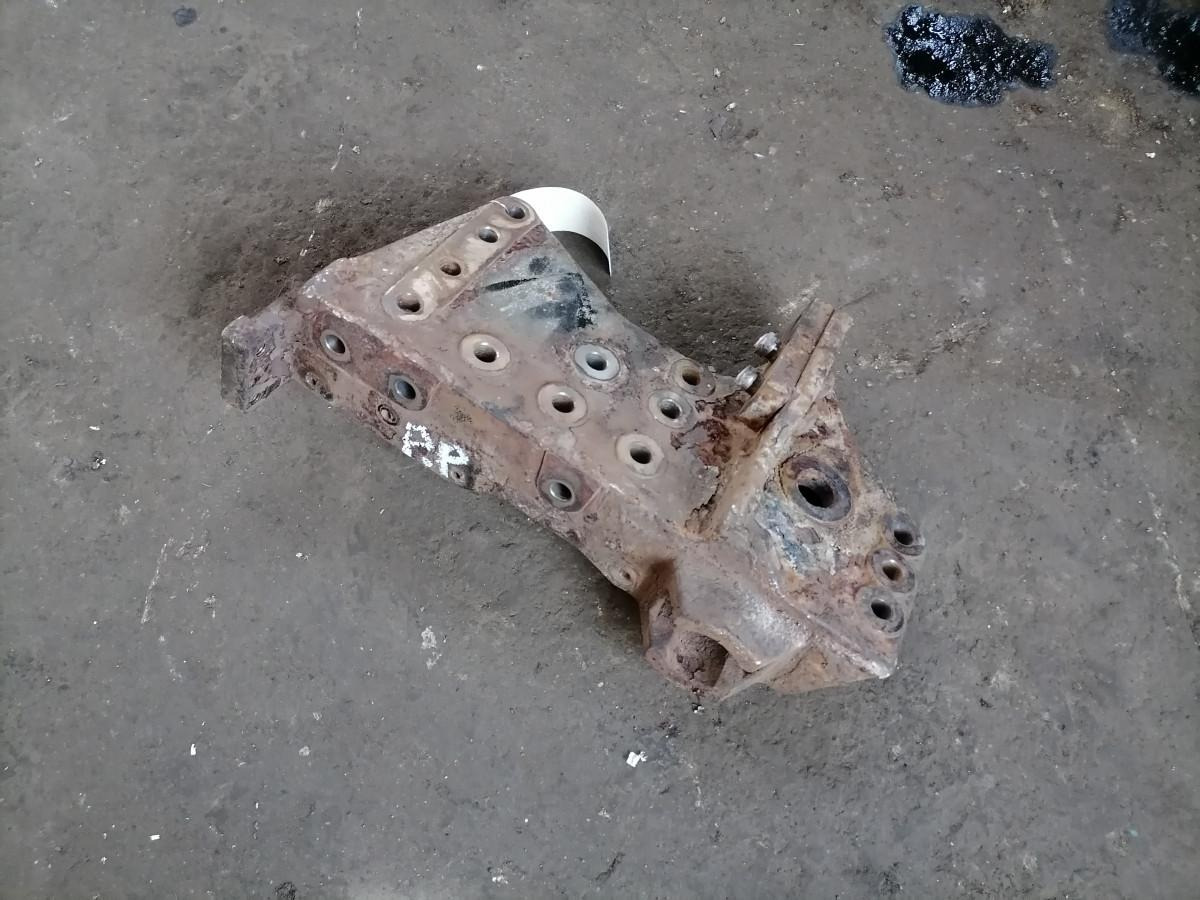 Volvo Bracket 20428257 - Runko/ Alusta - Kuorma-auto: kuva  Volvo Bracket 20428257 - Runko/ Alusta - Kuorma-auto Volvo Bracket 20428257 - Runko/ Alusta - Kuorma-auto: kuva  Volvo Bracket 20428257 - Runko/ Alusta - Kuorma-auto