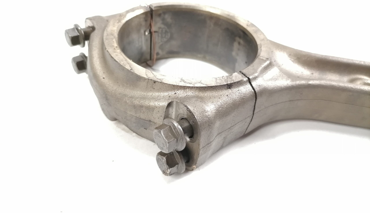 Volvo Connecting rod 20897068 - Männät/ Renkaat/ Tulkat - Kuorma-auto: kuva  Volvo Connecting rod 20897068 - Männät/ Renkaat/ Tulkat - Kuorma-auto Volvo Connecting rod 20897068 - Männät/ Renkaat/ Tulkat - Kuorma-auto: kuva  Volvo Connecting rod 20897068 - Männät/ Renkaat/ Tulkat - Kuorma-auto