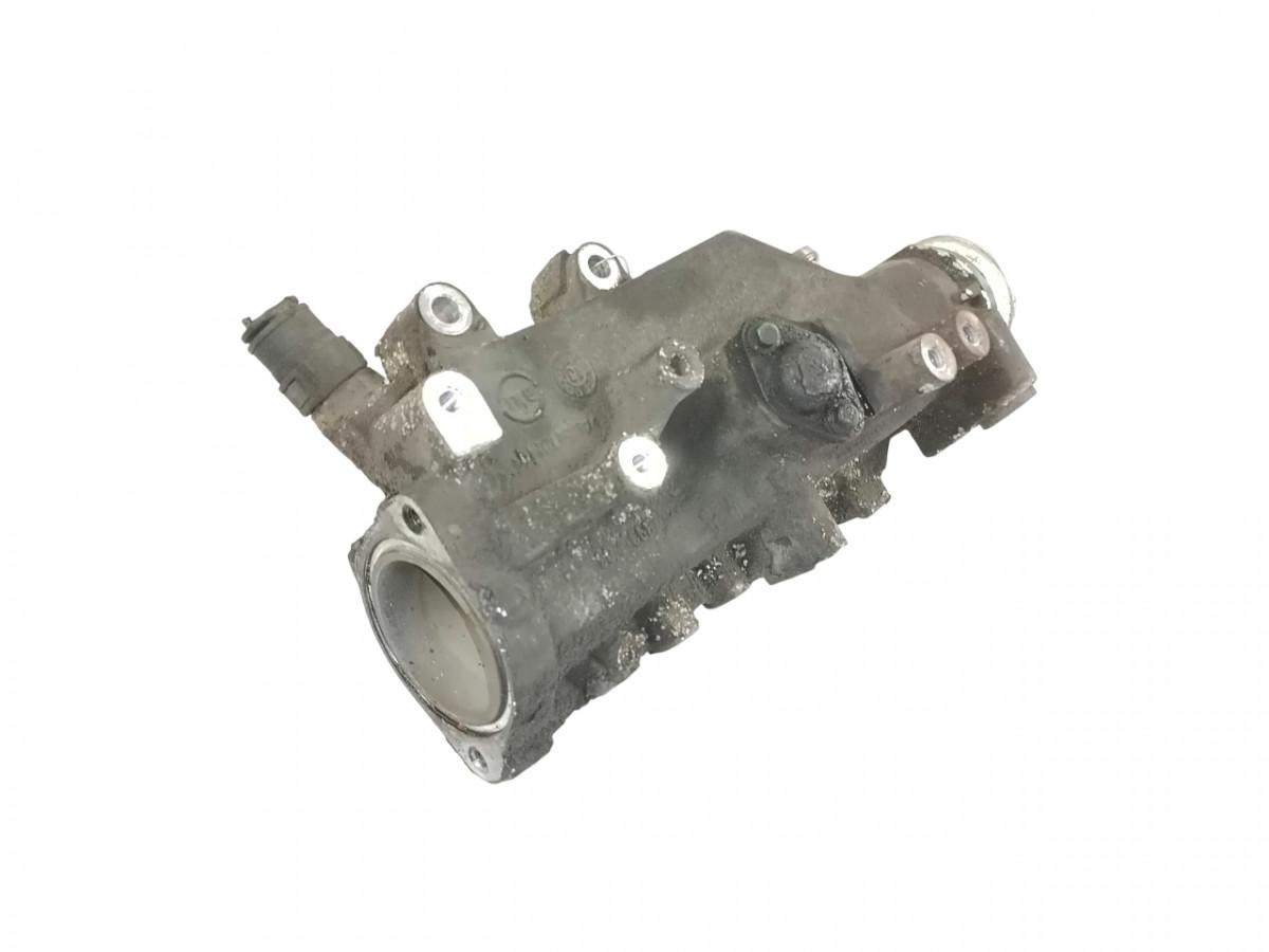 Volvo Coolant pipe 21813121 - Jäähdytysjärjestelmä - Kuorma-auto: kuva Volvo Coolant pipe 21813121 - Jäähdytysjärjestelmä - Kuorma-auto Volvo Coolant pipe 21813121 - Jäähdytysjärjestelmä - Kuorma-auto: kuva Volvo Coolant pipe 21813121 - Jäähdytysjärjestelmä - Kuorma-auto