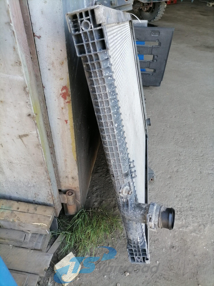 Volvo Cooling radiator 22062259 - Jäähdytin - Kuorma-auto: kuva Volvo Cooling radiator 22062259 - Jäähdytin - Kuorma-auto Volvo Cooling radiator 22062259 - Jäähdytin - Kuorma-auto: kuva Volvo Cooling radiator 22062259 - Jäähdytin - Kuorma-auto