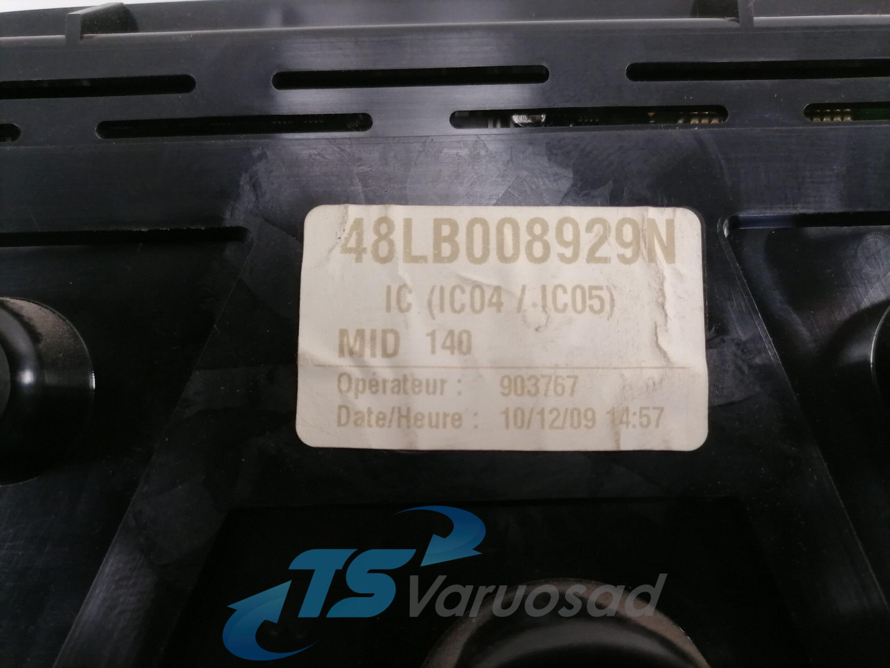 Volvo Dashboard 21375853 - Kojelauta - Kuorma-auto: kuva Volvo Dashboard 21375853 - Kojelauta - Kuorma-auto Volvo Dashboard 21375853 - Kojelauta - Kuorma-auto: kuva Volvo Dashboard 21375853 - Kojelauta - Kuorma-auto