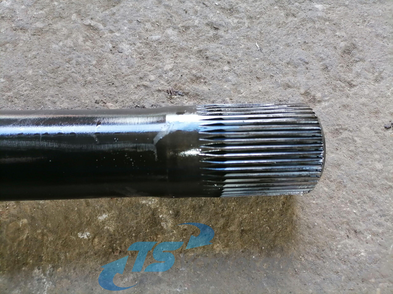 Volvo Drive shaft 20836838 - Vetoakseli - Kuorma-auto: kuva Volvo Drive shaft 20836838 - Vetoakseli - Kuorma-auto Volvo Drive shaft 20836838 - Vetoakseli - Kuorma-auto: kuva Volvo Drive shaft 20836838 - Vetoakseli - Kuorma-auto