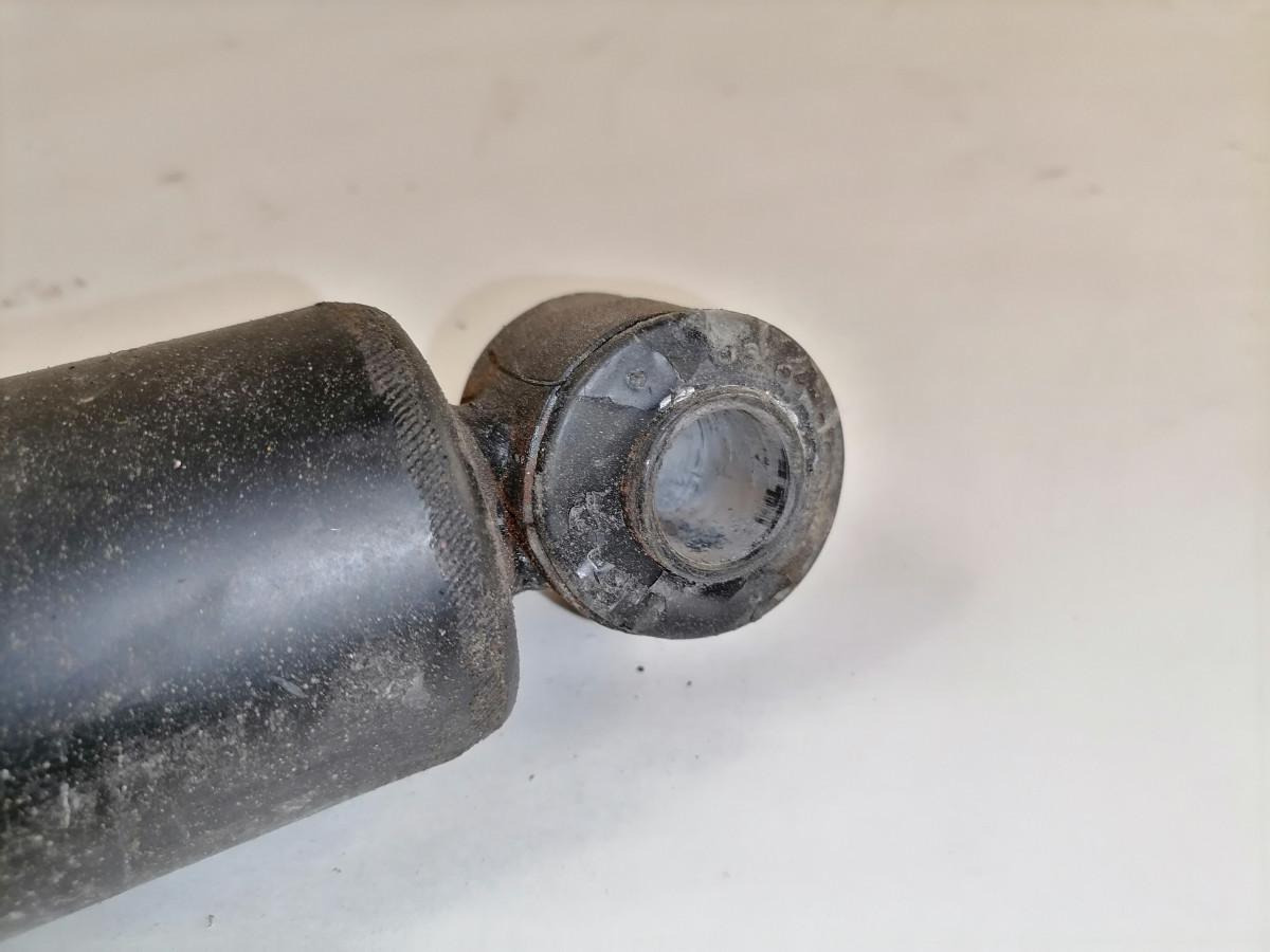 Volvo First axel shock absorber T1315 - Iskunvaimentaja - Kuorma-auto: kuva Volvo First axel shock absorber T1315 - Iskunvaimentaja - Kuorma-auto Volvo First axel shock absorber T1315 - Iskunvaimentaja - Kuorma-auto: kuva Volvo First axel shock absorber T1315 - Iskunvaimentaja - Kuorma-auto