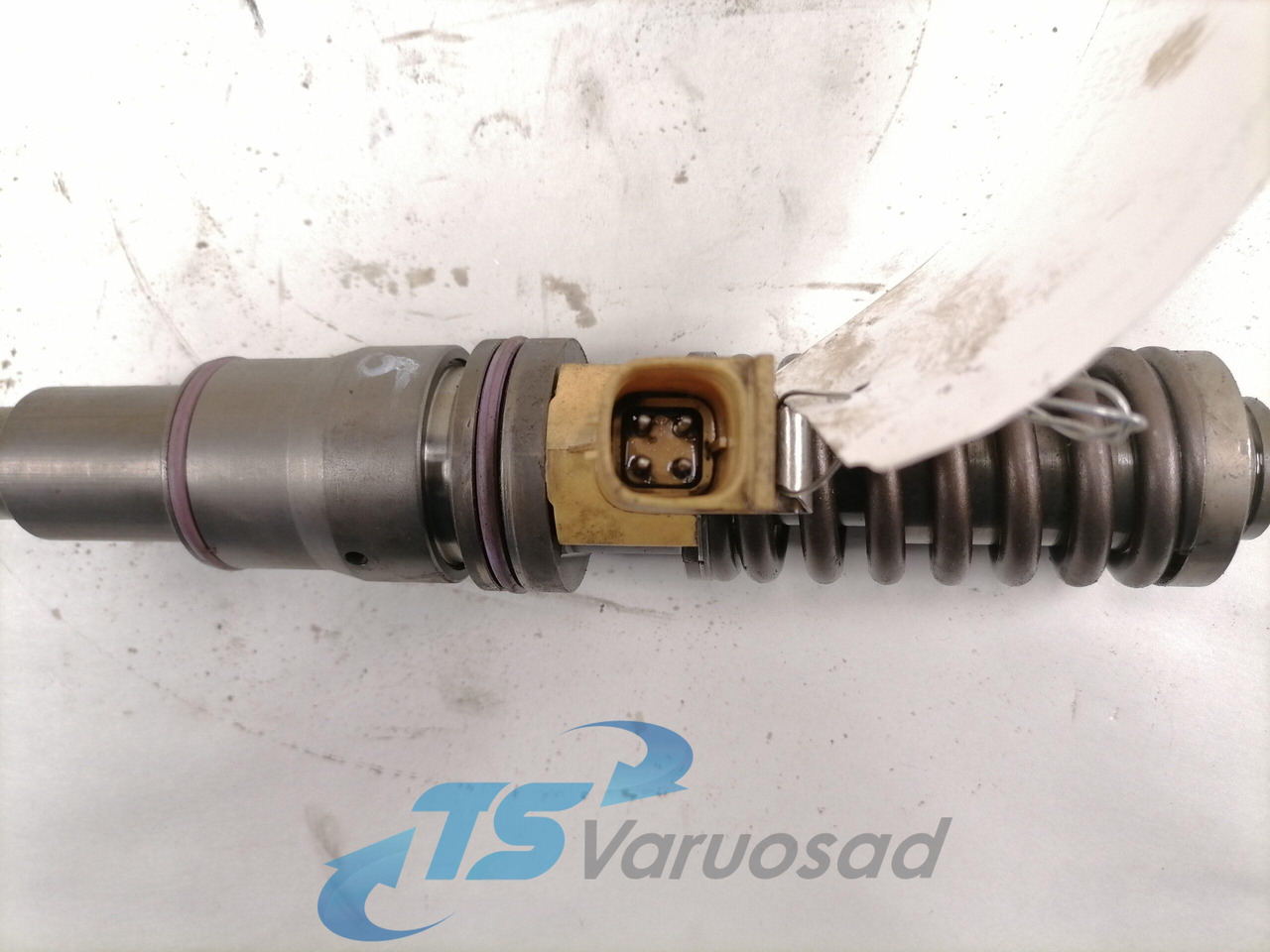 Volvo Injector 20747798 - Polttoainepumppu - Kuorma-auto: kuva Volvo Injector 20747798 - Polttoainepumppu - Kuorma-auto Volvo Injector 20747798 - Polttoainepumppu - Kuorma-auto: kuva Volvo Injector 20747798 - Polttoainepumppu - Kuorma-auto