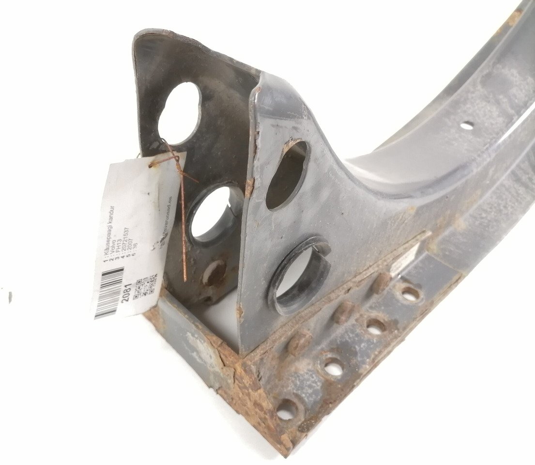 Volvo Kütusepaagi kandur, Volvo 20721537 - Polttoainetankki - Kuorma-auto: kuva Volvo Kütusepaagi kandur, Volvo 20721537 - Polttoainetankki - Kuorma-auto Volvo Kütusepaagi kandur, Volvo 20721537 - Polttoainetankki - Kuorma-auto: kuva Volvo Kütusepaagi kandur, Volvo 20721537 - Polttoainetankki - Kuorma-auto