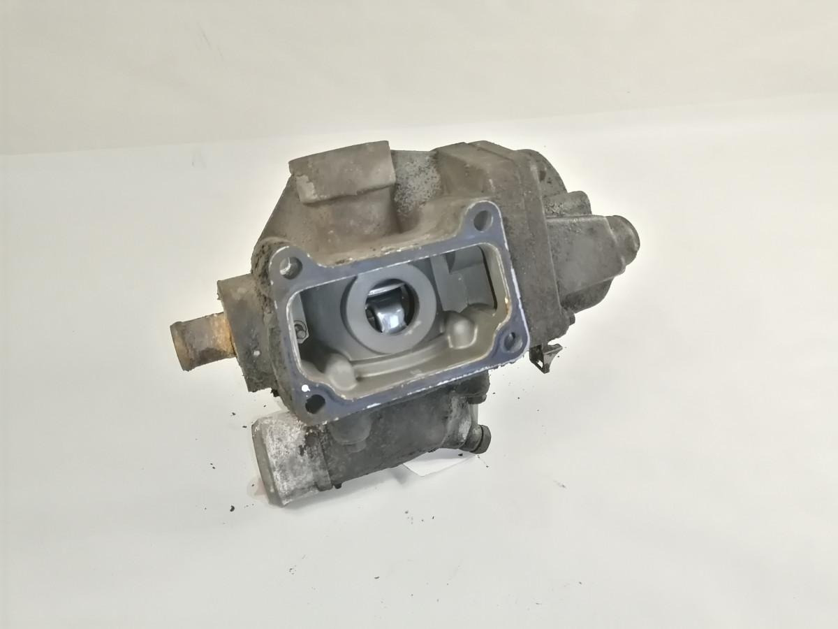 Volvo Termostaadi korpus 21751087 - Termostaatti - Kuorma-auto: kuva Volvo Termostaadi korpus 21751087 - Termostaatti - Kuorma-auto Volvo Termostaadi korpus 21751087 - Termostaatti - Kuorma-auto: kuva Volvo Termostaadi korpus 21751087 - Termostaatti - Kuorma-auto