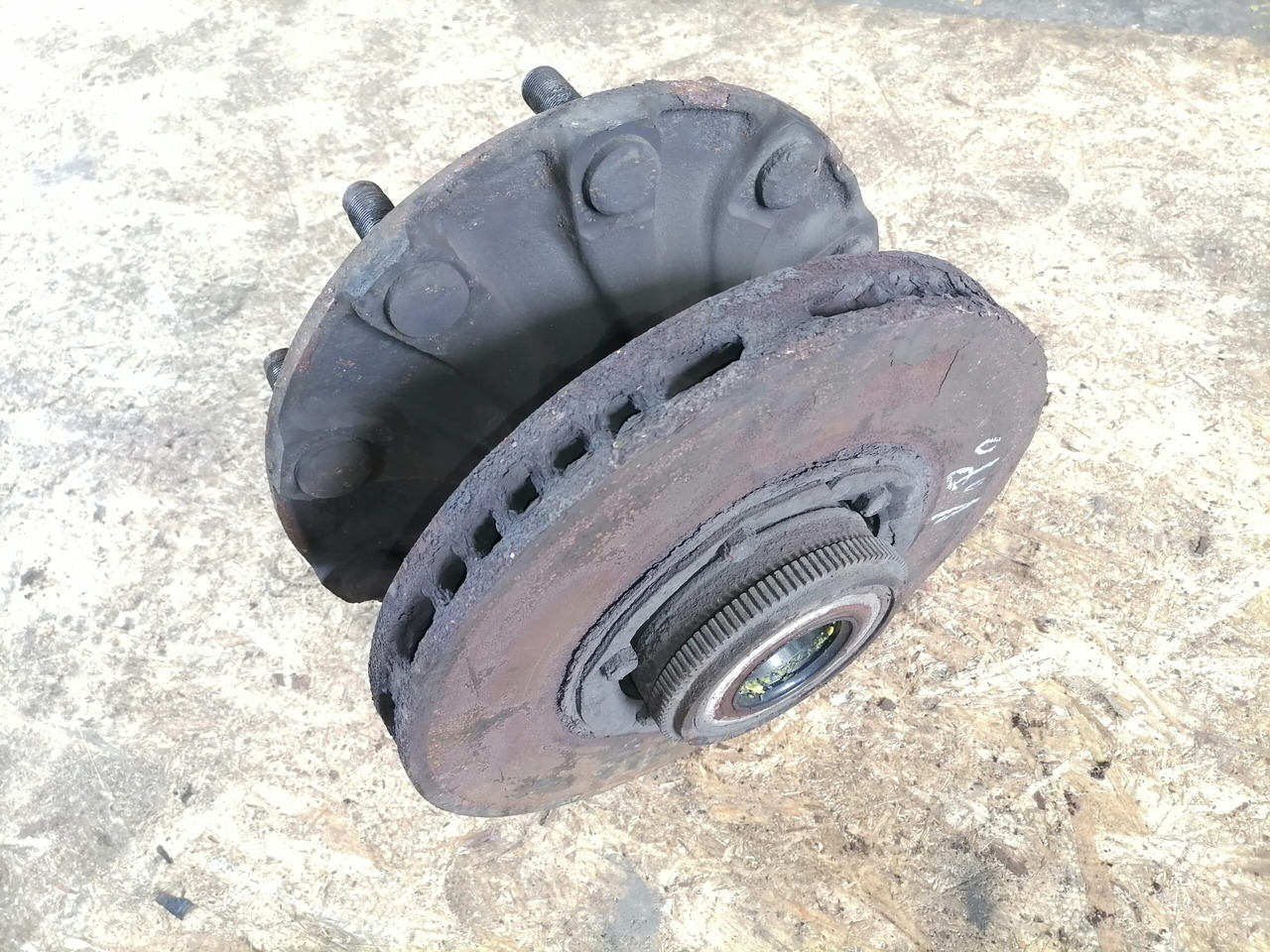 Volvo Volvo abisilla rattarumm 20535237 - Pyörän napa - Kuorma-auto: kuva Volvo Volvo abisilla rattarumm 20535237 - Pyörän napa - Kuorma-auto Volvo Volvo abisilla rattarumm 20535237 - Pyörän napa - Kuorma-auto: kuva Volvo Volvo abisilla rattarumm 20535237 - Pyörän napa - Kuorma-auto