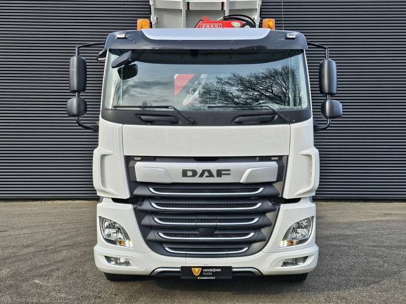 Leasing DAF CF 530 8x4-4 / FASSI 27.5 t/m CRANE + TIPPER DAF CF 530 8x4-4 / FASSI 27.5 t/m CRANE + TIPPER: kuva Leasing DAF CF 530 8x4-4 / FASSI 27.5 t/m CRANE + TIPPER DAF CF 530 8x4-4 / FASSI 27.5 t/m CRANE + TIPPER Leasing DAF CF 530 8x4-4 / FASSI 27.5 t/m CRANE + TIPPER DAF CF 530 8x4-4 / FASSI 27.5 t/m CRANE + TIPPER: kuva Leasing DAF CF 530 8x4-4 / FASSI 27.5 t/m CRANE + TIPPER DAF CF 530 8x4-4 / FASSI 27.5 t/m CRANE + TIPPER