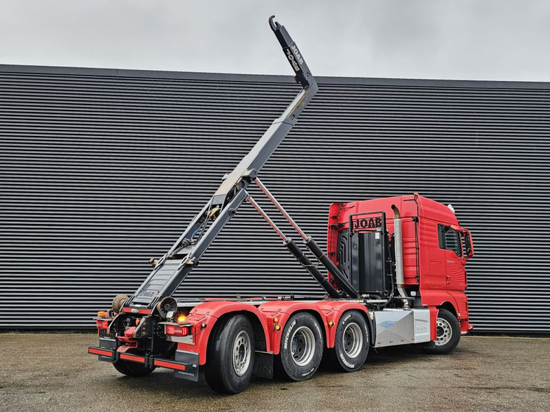 MAN TGX 35.500 / 8x4-4 / ABROLL-KIPPER / HOOKLIFT - Koukkulava kuorma-auto: kuva MAN TGX 35.500 / 8x4-4 / ABROLL-KIPPER / HOOKLIFT - Koukkulava kuorma-auto MAN TGX 35.500 / 8x4-4 / ABROLL-KIPPER / HOOKLIFT - Koukkulava kuorma-auto: kuva MAN TGX 35.500 / 8x4-4 / ABROLL-KIPPER / HOOKLIFT - Koukkulava kuorma-auto