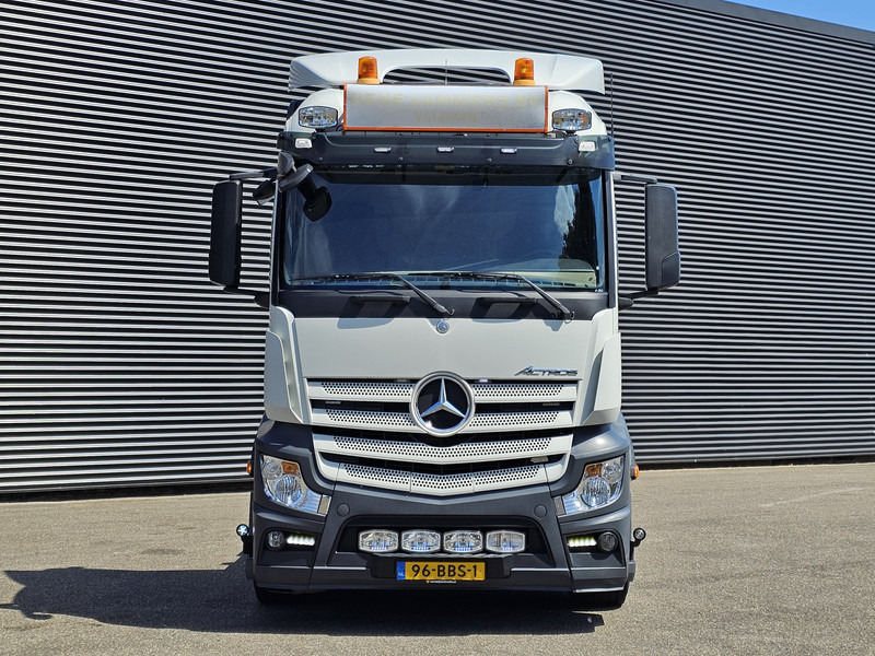 Konttialus/ Vaihtokuormatilat kuorma-auto Mercedes-Benz ACTROS 2640 6x2-4 / NL TRUCK: kuva Konttialus/ Vaihtokuormatilat kuorma-auto Mercedes-Benz ACTROS 2640 6x2-4 / NL TRUCK