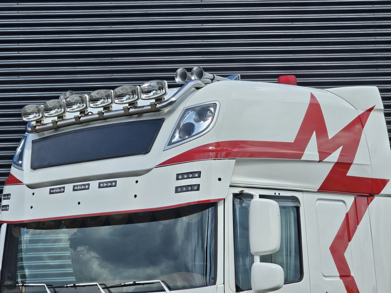 DAF XF480 / 6x2/4 / LIFT STEERING AXLE - Vetopöytäauto: kuva DAF XF480 / 6x2/4 / LIFT STEERING AXLE - Vetopöytäauto DAF XF480 / 6x2/4 / LIFT STEERING AXLE - Vetopöytäauto: kuva DAF XF480 / 6x2/4 / LIFT STEERING AXLE - Vetopöytäauto