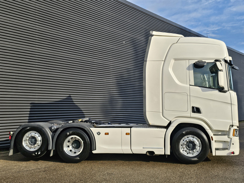 Scania R580 / V8 6X2 / RETARDER / FULL AIR - Vetopöytäauto: kuva Scania R580 / V8 6X2 / RETARDER / FULL AIR - Vetopöytäauto Scania R580 / V8 6X2 / RETARDER / FULL AIR - Vetopöytäauto: kuva Scania R580 / V8 6X2 / RETARDER / FULL AIR - Vetopöytäauto