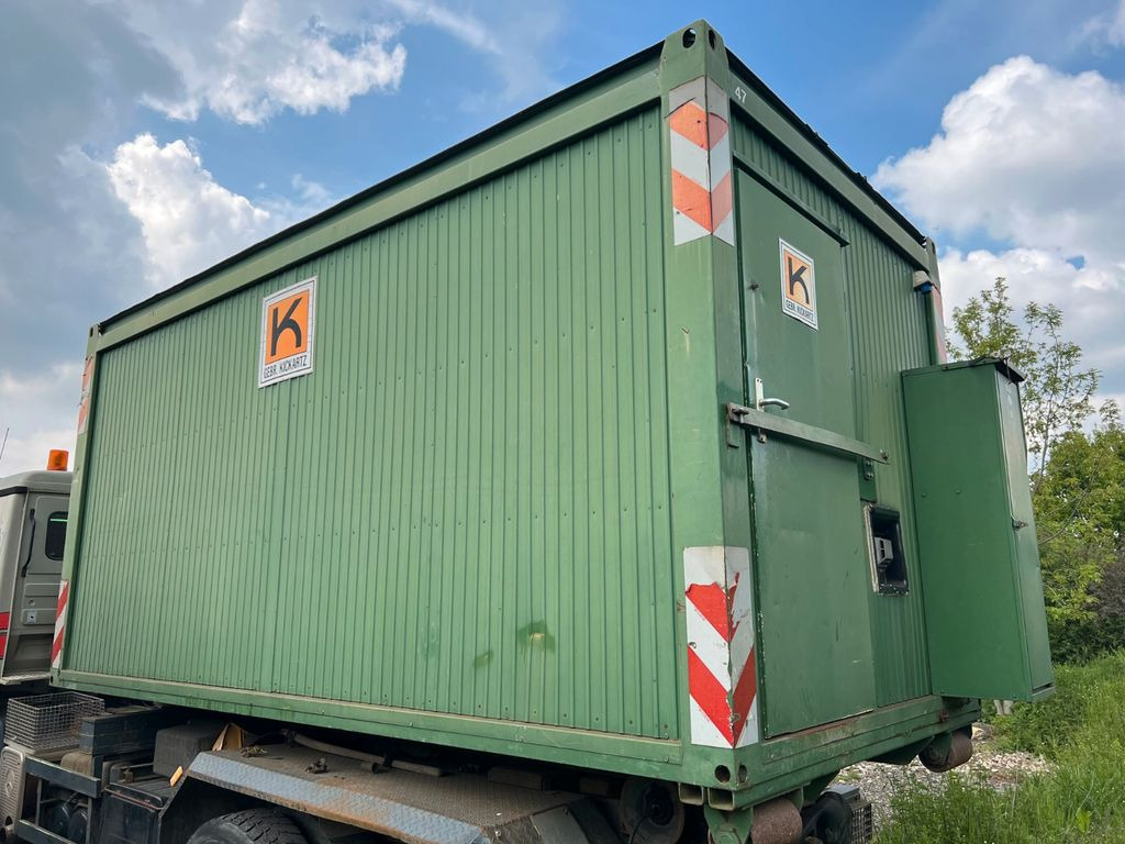 Büro Container mit Heizung Licht Tisch Schränke - Koukkulaite/ Keinukippilaite: kuva Büro Container mit Heizung Licht Tisch Schränke - Koukkulaite/ Keinukippilaite Büro Container mit Heizung Licht Tisch Schränke - Koukkulaite/ Keinukippilaite: kuva Büro Container mit Heizung Licht Tisch Schränke - Koukkulaite/ Keinukippilaite