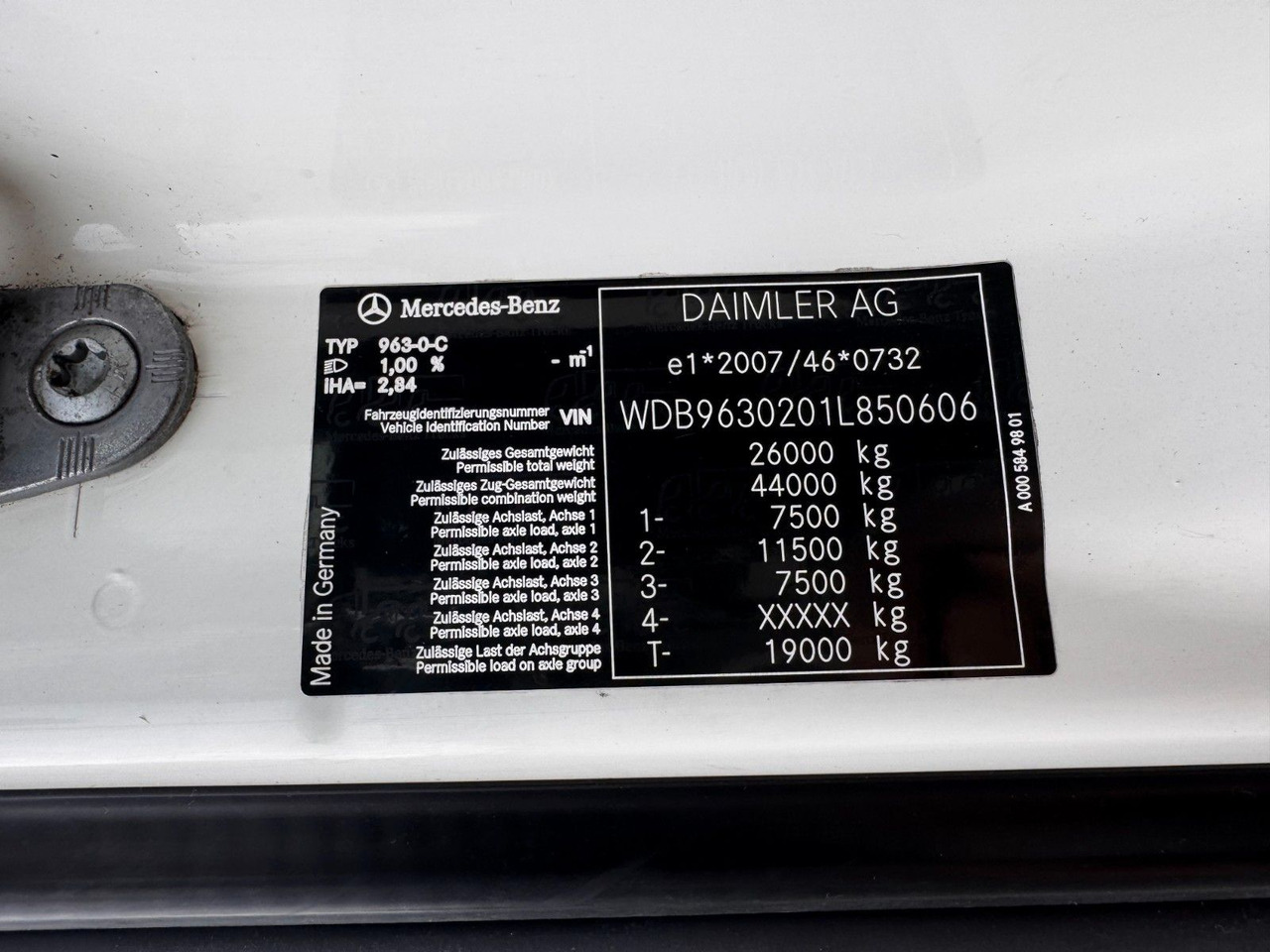 Mercedes-Benz 2536 ADR Valid & kipphydraulik für Gastank - Säiliöauto: kuva Mercedes-Benz 2536 ADR Valid & kipphydraulik für Gastank - Säiliöauto Mercedes-Benz 2536 ADR Valid & kipphydraulik für Gastank - Säiliöauto: kuva Mercedes-Benz 2536 ADR Valid & kipphydraulik für Gastank - Säiliöauto