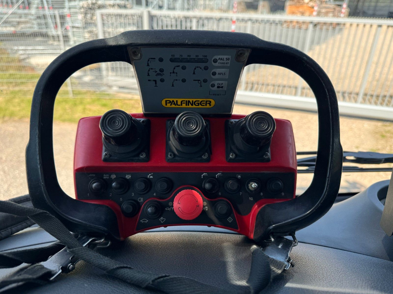 Mercedes-Benz 2540 6X2 Pritsche Palfinger PK 12002 mit Funk - Nosturiauto: kuva  Mercedes-Benz 2540 6X2 Pritsche Palfinger PK 12002 mit Funk - Nosturiauto Mercedes-Benz 2540 6X2 Pritsche Palfinger PK 12002 mit Funk - Nosturiauto: kuva  Mercedes-Benz 2540 6X2 Pritsche Palfinger PK 12002 mit Funk - Nosturiauto