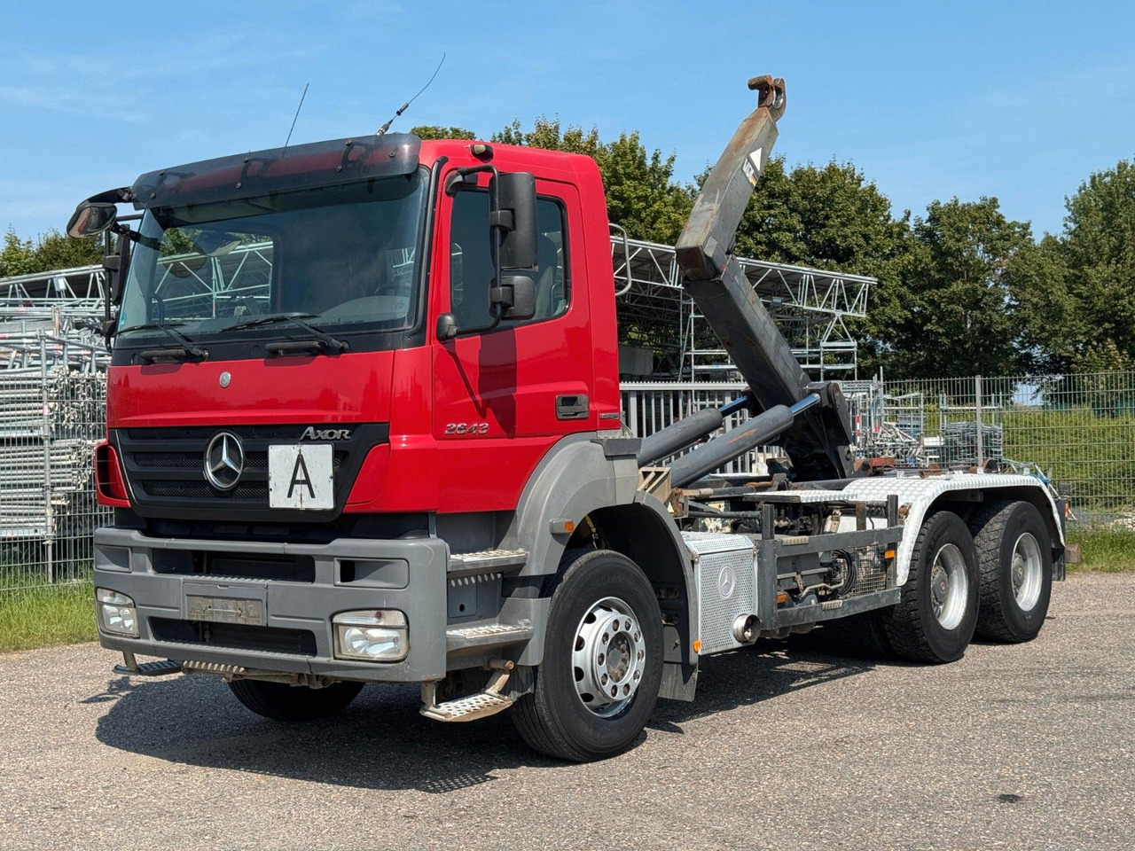 Mercedes-Benz 2643 6x4 VDL hydr. Federstütze | Klima | 6,5m - Koukkulava kuorma-auto: kuva Mercedes-Benz 2643 6x4 VDL hydr. Federstütze | Klima | 6,5m - Koukkulava kuorma-auto Mercedes-Benz 2643 6x4 VDL hydr. Federstütze | Klima | 6,5m - Koukkulava kuorma-auto: kuva Mercedes-Benz 2643 6x4 VDL hydr. Federstütze | Klima | 6,5m - Koukkulava kuorma-auto