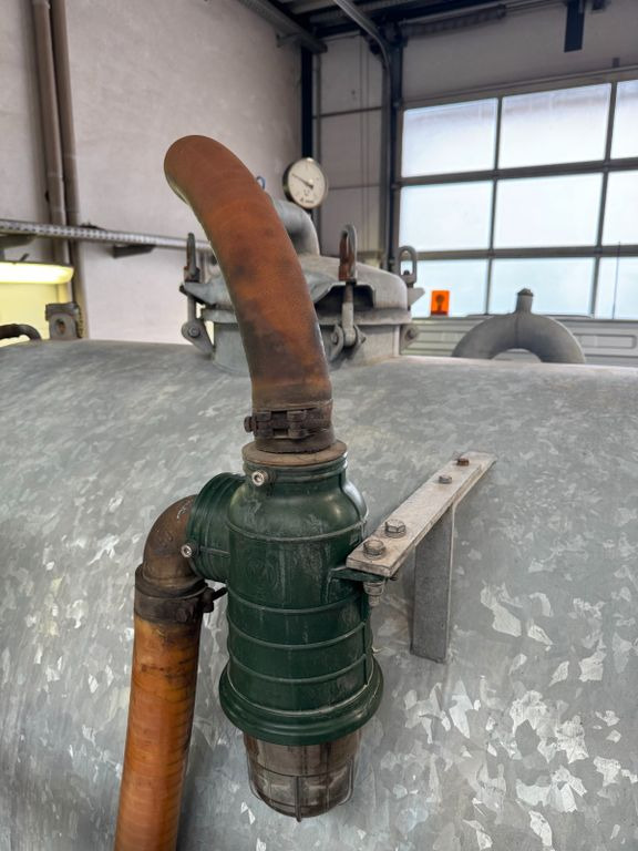 Mercedes-Benz 818 4X2 ROM Toilettenwagen Mercedes-Benz 818 4X2 ROM Toilettenwagen 6 Plätze - Puhtaanpitoauto: kuva Mercedes-Benz 818 4X2 ROM Toilettenwagen Mercedes-Benz 818 4X2 ROM Toilettenwagen 6 Plätze - Puhtaanpitoauto Mercedes-Benz 818 4X2 ROM Toilettenwagen Mercedes-Benz 818 4X2 ROM Toilettenwagen 6 Plätze - Puhtaanpitoauto: kuva Mercedes-Benz 818 4X2 ROM Toilettenwagen Mercedes-Benz 818 4X2 ROM Toilettenwagen 6 Plätze - Puhtaanpitoauto