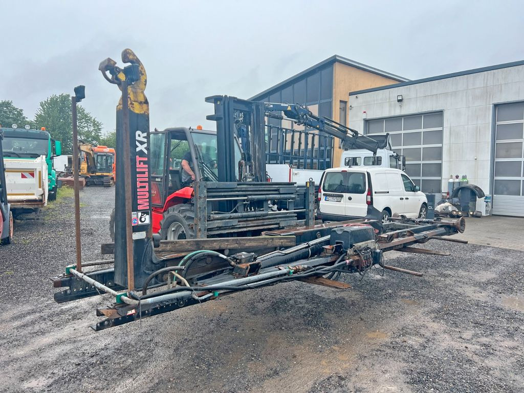 Multilift XR 21 Abrollkipperaufbau 3 Achser - Koukkulava kuorma-auto: kuva Multilift XR 21 Abrollkipperaufbau 3 Achser - Koukkulava kuorma-auto Multilift XR 21 Abrollkipperaufbau 3 Achser - Koukkulava kuorma-auto: kuva Multilift XR 21 Abrollkipperaufbau 3 Achser - Koukkulava kuorma-auto