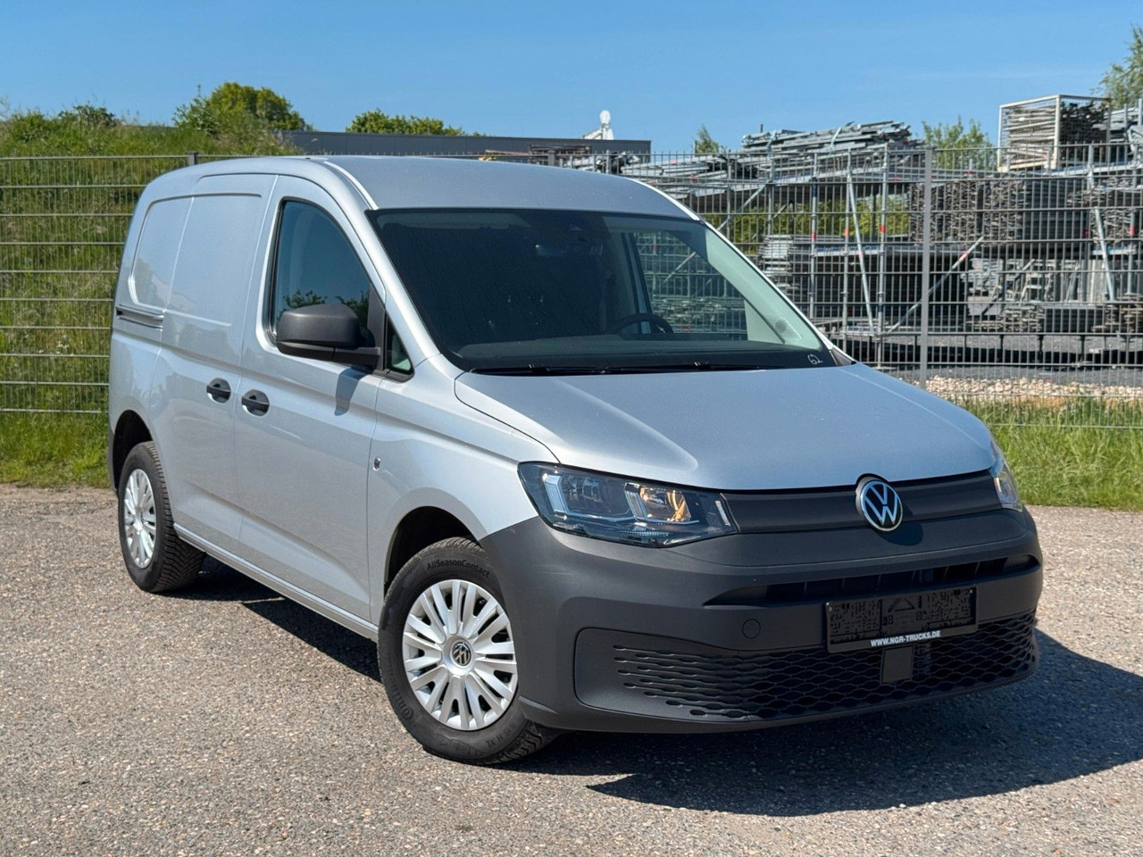 Volkswagen Caddy 4x2 | Klima | AHK | PDC | Spurhalteass. - Pikkubussi: kuva Volkswagen Caddy 4x2 | Klima | AHK | PDC | Spurhalteass. - Pikkubussi Volkswagen Caddy 4x2 | Klima | AHK | PDC | Spurhalteass. - Pikkubussi: kuva Volkswagen Caddy 4x2 | Klima | AHK | PDC | Spurhalteass. - Pikkubussi