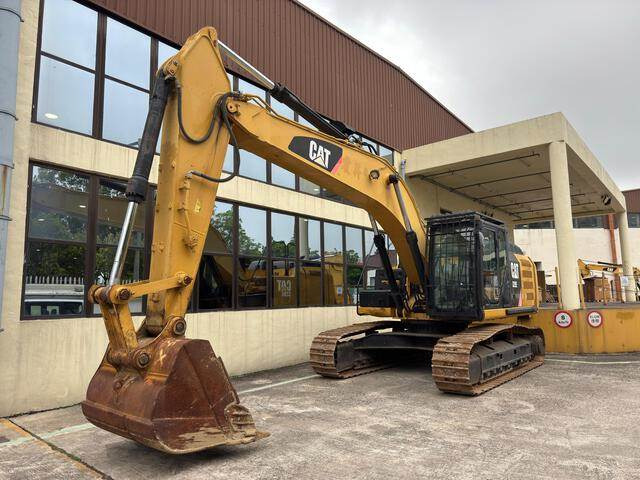 CAT 329EL - Telakaivukone: kuva CAT 329EL - Telakaivukone CAT 329EL - Telakaivukone: kuva CAT 329EL - Telakaivukone