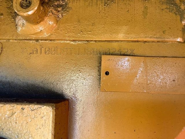 CAT D8T - Puskutraktori: kuva CAT D8T - Puskutraktori CAT D8T - Puskutraktori: kuva CAT D8T - Puskutraktori