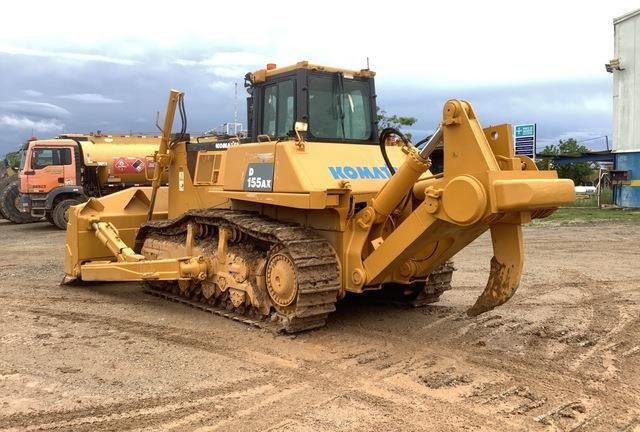 Komatsu D155AX-6 - Puskutraktori: kuva Komatsu D155AX-6 - Puskutraktori Komatsu D155AX-6 - Puskutraktori: kuva Komatsu D155AX-6 - Puskutraktori