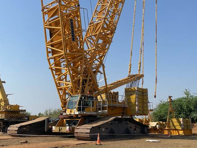 Liebherr LR1600/2 - Telaketjunosturi: kuva Liebherr LR1600/2 - Telaketjunosturi Liebherr LR1600/2 - Telaketjunosturi: kuva Liebherr LR1600/2 - Telaketjunosturi