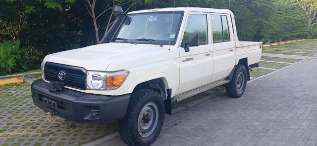 Toyota Land Cruiser HZJ79L - Avolava-auto: kuva Toyota Land Cruiser HZJ79L - Avolava-auto Toyota Land Cruiser HZJ79L - Avolava-auto: kuva Toyota Land Cruiser HZJ79L - Avolava-auto