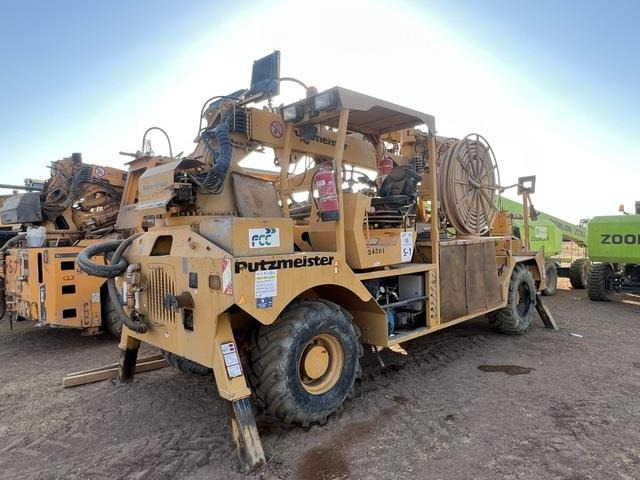 Putzmeister SPM500PC - Betonipumppuauto: kuva Putzmeister SPM500PC - Betonipumppuauto Putzmeister SPM500PC - Betonipumppuauto: kuva Putzmeister SPM500PC - Betonipumppuauto