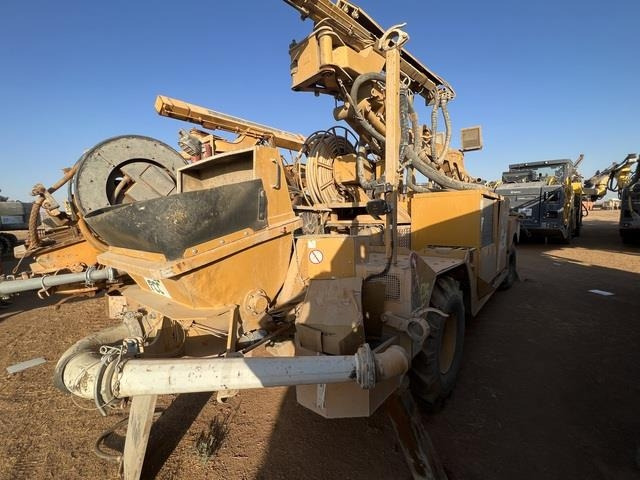 Putzmeister SPM500PC - Betonipumppuauto: kuva Putzmeister SPM500PC - Betonipumppuauto Putzmeister SPM500PC - Betonipumppuauto: kuva Putzmeister SPM500PC - Betonipumppuauto