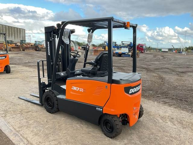 Doosan B30X-7 PLUS - Sähkötrukki: kuva Doosan B30X-7 PLUS - Sähkötrukki Doosan B30X-7 PLUS - Sähkötrukki: kuva Doosan B30X-7 PLUS - Sähkötrukki
