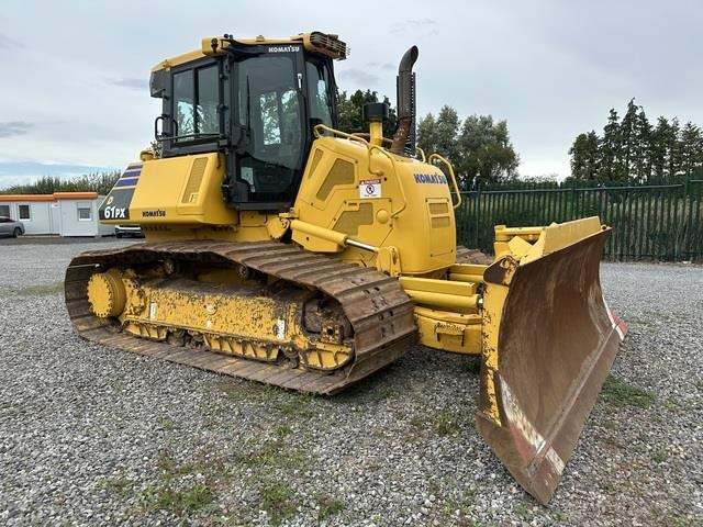 Komatsu D61PX-24 - Puskutraktori: kuva Komatsu D61PX-24 - Puskutraktori Komatsu D61PX-24 - Puskutraktori: kuva Komatsu D61PX-24 - Puskutraktori