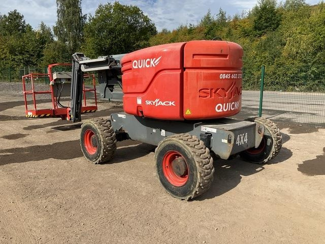 SkyJack SJ46AJ - Puomilava: kuva SkyJack SJ46AJ - Puomilava SkyJack SJ46AJ - Puomilava: kuva SkyJack SJ46AJ - Puomilava