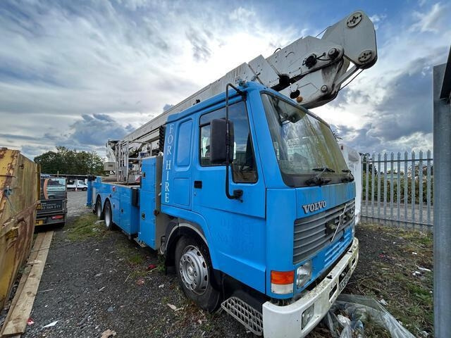 Volvo FL10 - Nosturiauto: kuva Volvo FL10 - Nosturiauto Volvo FL10 - Nosturiauto: kuva Volvo FL10 - Nosturiauto