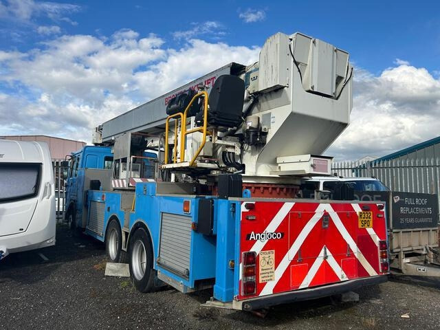 Volvo FL10 - Nosturiauto: kuva Volvo FL10 - Nosturiauto Volvo FL10 - Nosturiauto: kuva Volvo FL10 - Nosturiauto