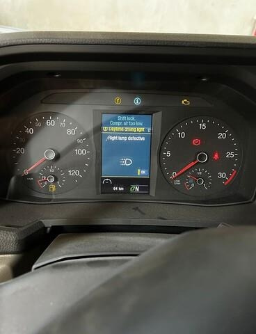 MAN TGM18.250 - Säiliöauto: kuva MAN TGM18.250 - Säiliöauto MAN TGM18.250 - Säiliöauto: kuva MAN TGM18.250 - Säiliöauto