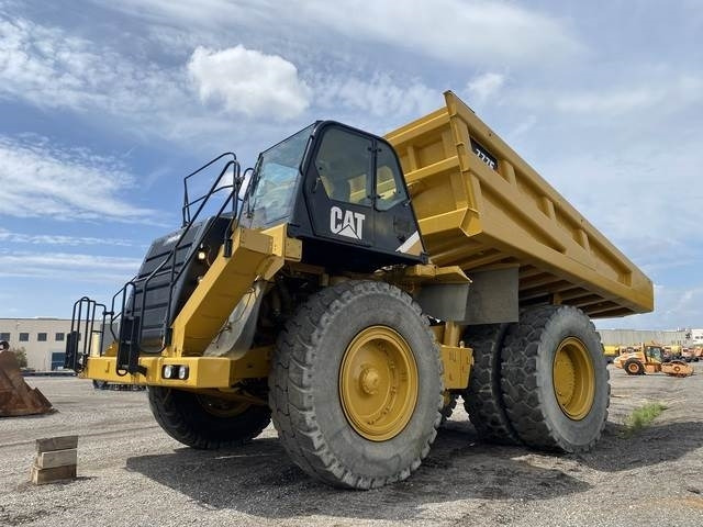 CAT 777F - Maansiirtoauto: kuva CAT 777F - Maansiirtoauto CAT 777F - Maansiirtoauto: kuva CAT 777F - Maansiirtoauto